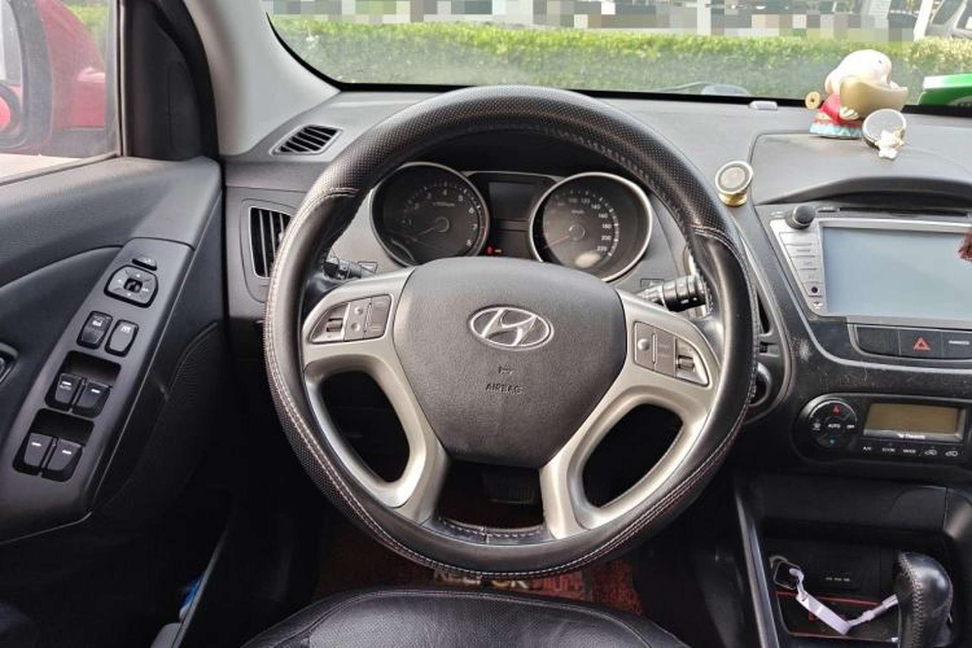 Used Hyundai ix35 2013 2.0L Automatic Two-Wheel Drive Smart GLS China IV Standard Steering Wheel