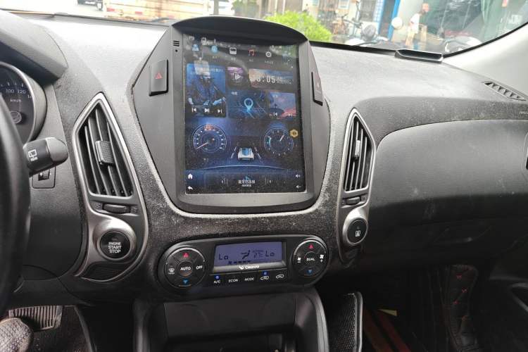 Used Hyundai ix35 2013 2.0L Automatic Two-Wheel Drive Smart GLS China IV Standard Audio And AC Panel