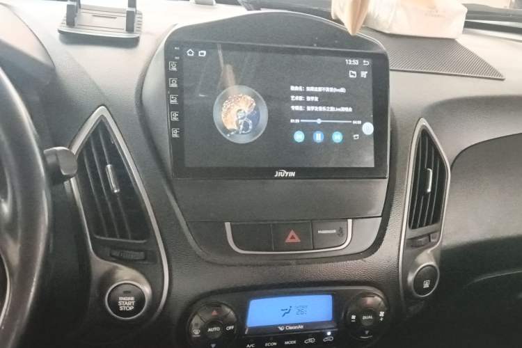 Used Hyundai ix35 2013 2.0L Automatic Two-Wheel Drive Smart GLS China IV Standard Audio And AC Panel