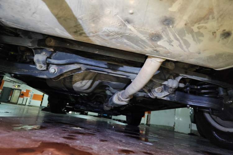 Used Hyundai ix35 2013 2.0L Automatic Two-Wheel Drive Smart GLS China IV Standard Chassis Rear