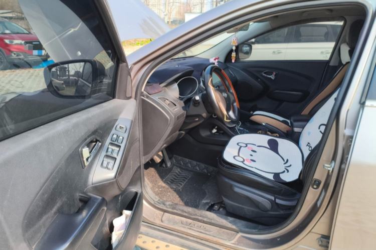 Used Hyundai ix35 2013 2.0L Automatic 2WD Comfort GL China IV Standard Driver Seat