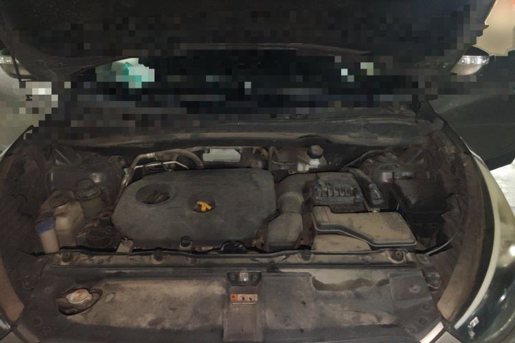 Used Hyundai ix35 2013 2.0L Automatic Two-Wheel Drive Smart GLS China IV Standard Engine Bay