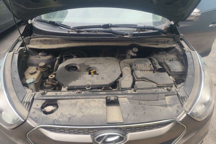 Used Hyundai ix35 2013 2.0L Manual Two-Wheel Drive Comfort GL China V Standard Engine Bay