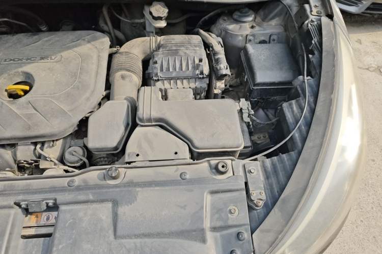 Used Hyundai ix35 2013 2.0L Manual 2WD Comfort GL China IV Standard Engine Bay Left