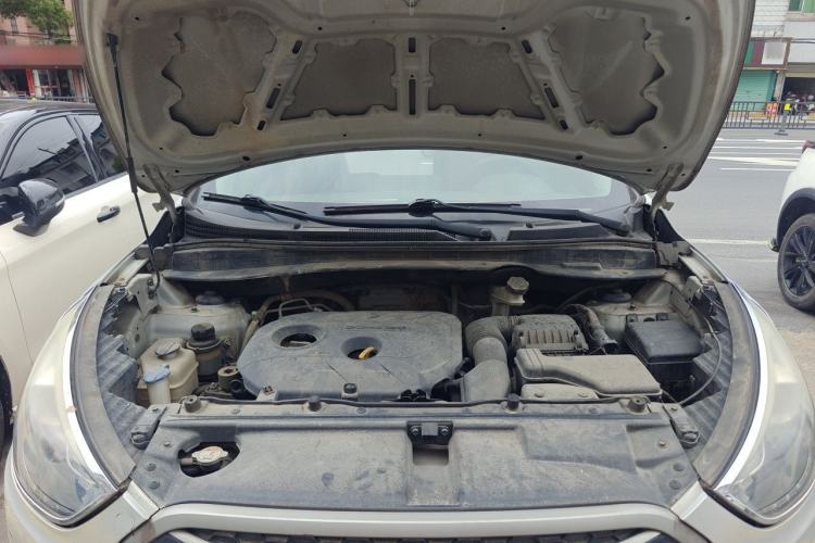 Used Hyundai ix35 2013 2.0L Manual 2WD Comfort GL China IV Standard Engine Bay