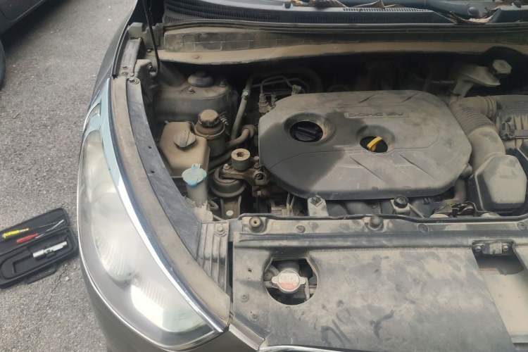 Used Hyundai ix35 2013 2.0L Manual Two-Wheel Drive Comfort GL China V Standard Engine Bay Right