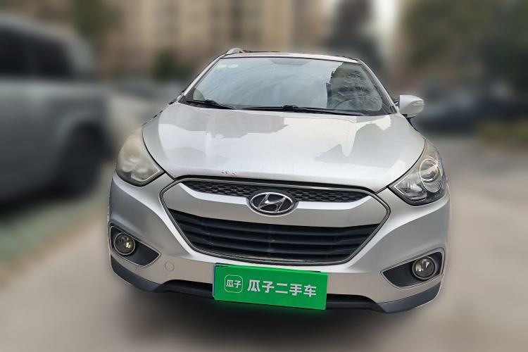 Used Hyundai ix35 2013 2.0L Automatic Two-Wheel Drive Smart GLS China IV Standard Front