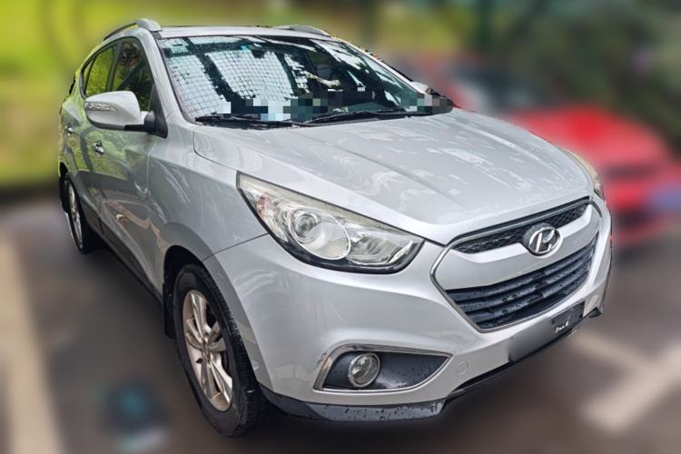 Used Hyundai ix35 2013 2.0L Automatic Two-Wheel Drive Smart GLS China IV Standard Front Right 45 Deg