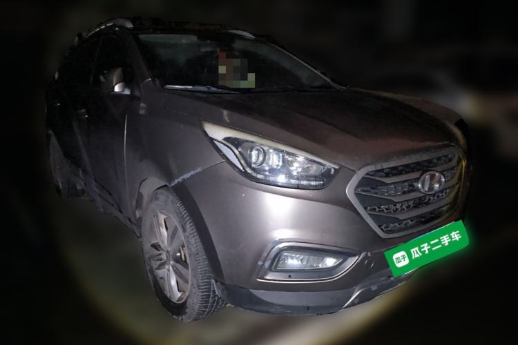 Used Hyundai ix35 2013 2.0L Automatic 4x4 Intelligent GLS China IV Standard Front Right 45 Deg