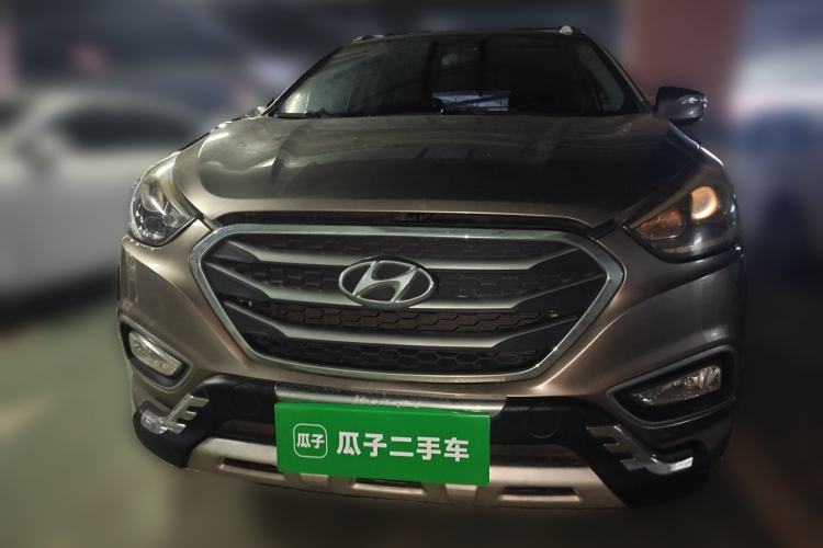 Used Hyundai ix35 2013 2.0L Automatic Two-Wheel Drive Smart GLS China IV Standard Front