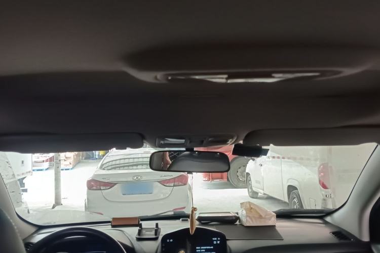 Used Hyundai ix35 2013 2.0L Automatic Two-Wheel Drive Smart GLS China IV Standard Headliner