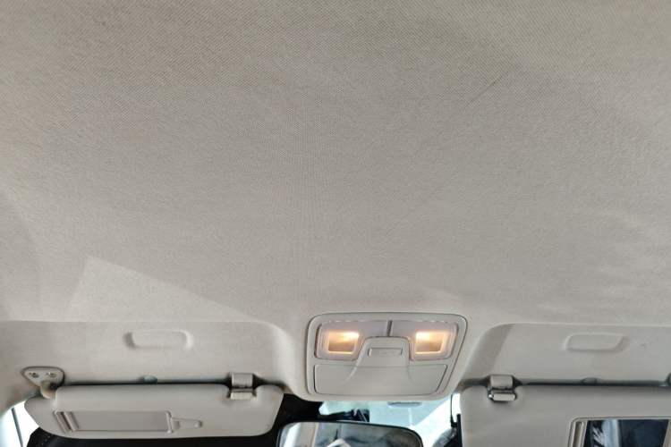 Used Hyundai ix35 2013 2.0L Manual 2WD Comfort GL China IV Standard Headliner