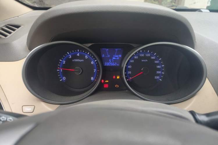 Used Hyundai ix35 2013 2.0L Manual Two-Wheel Drive Comfort GL China V Standard Instrument Cluster