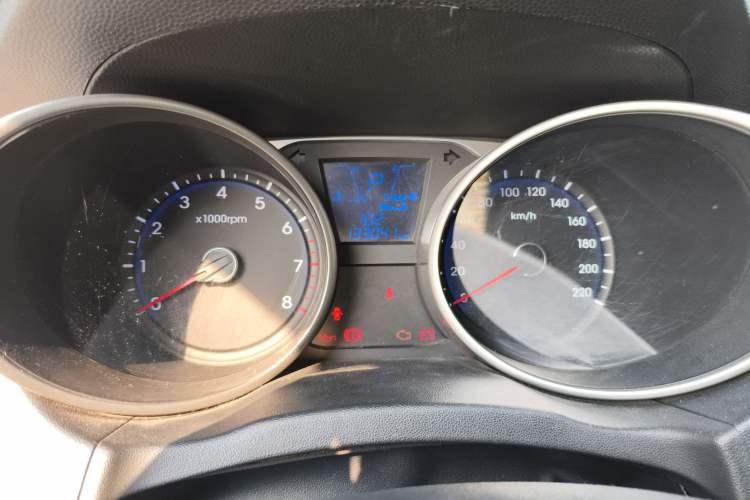 Used Hyundai ix35 2013 2.0L Automatic 2WD Comfort GL China IV Standard Instrument Cluster