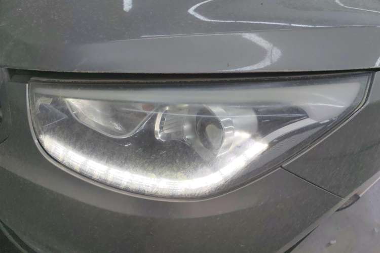 Used Hyundai ix35 2013 2.0L Automatic Two-Wheel Drive Smart GLS China IV Standard Left Front Headlight