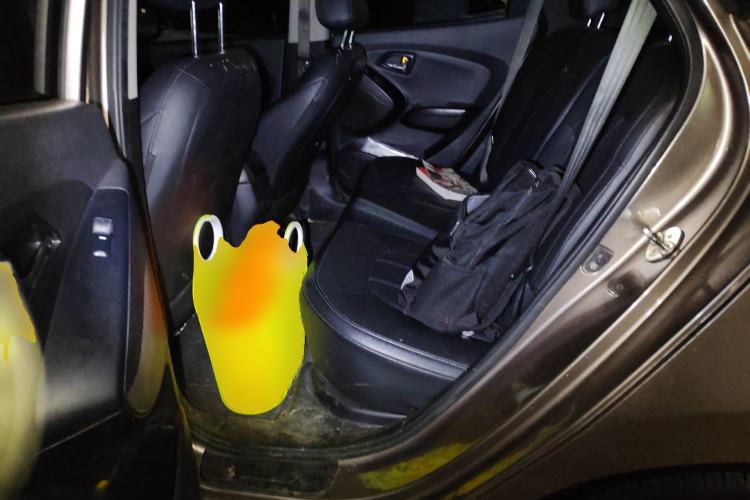 Used Hyundai ix35 2013 2.0L Automatic Two-Wheel Drive Smart GLS China IV Standard Left Rear Seat