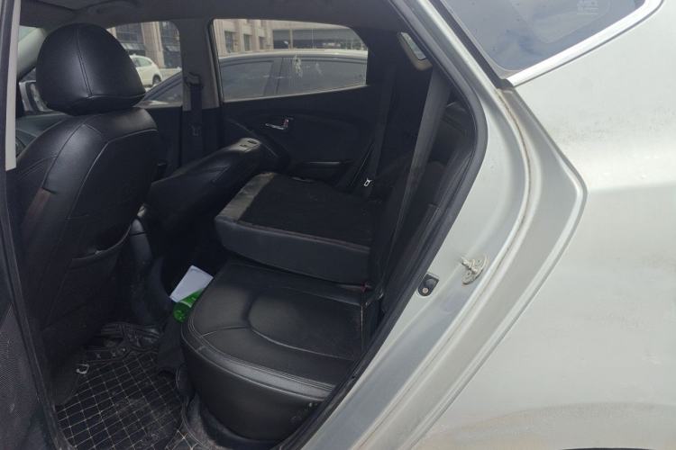 Used Hyundai ix35 2013 2.0L Manual 2WD Comfort GL China IV Standard Left Rear Seat