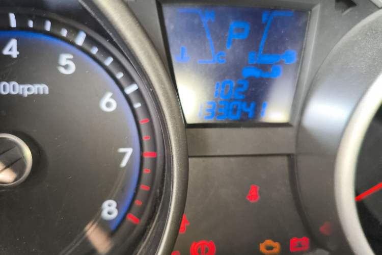 Used Hyundai ix35 2013 2.0L Automatic 2WD Comfort GL China IV Standard Odometer Close Up