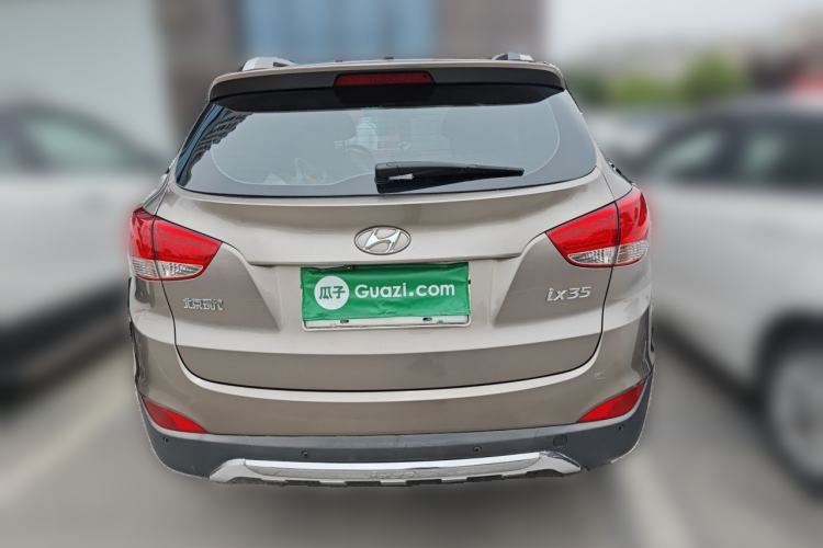 Used Hyundai ix35 2013 2.0L Automatic Two-Wheel Drive Smart GLS China IV Standard Rear