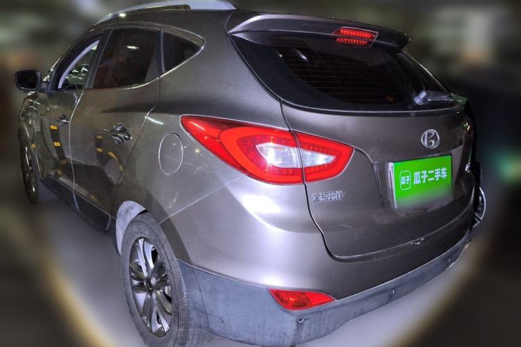 Used Hyundai ix35 2013 2.0L Automatic Two-Wheel Drive Smart GLS China IV Standard Rear Left 45 Deg
