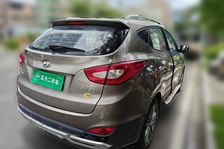 Used Hyundai ix35 2013 2.0L Automatic Two-Wheel Drive Smart GLS China IV Standard Rear Right 45 Deg