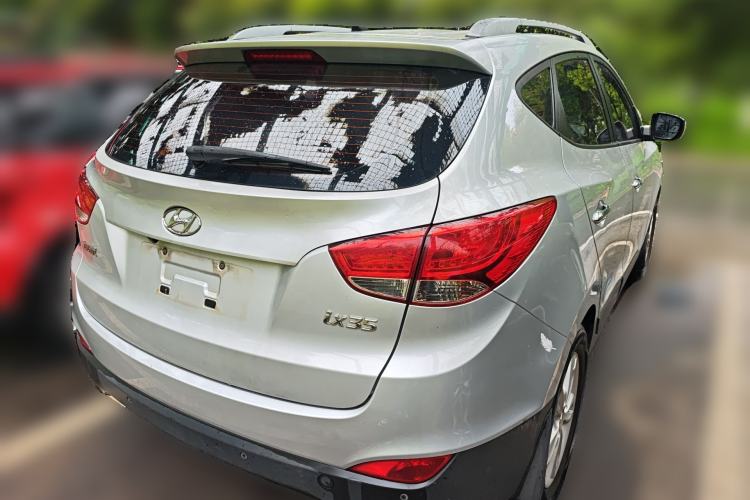 Used Hyundai ix35 2013 2.0L Automatic Two-Wheel Drive Smart GLS China IV Standard Rear Right 45 Deg