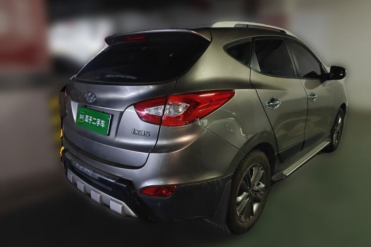 Used Hyundai ix35 2013 2.0L Automatic Two-Wheel Drive Smart GLS China IV Standard Rear Right 45 Deg
