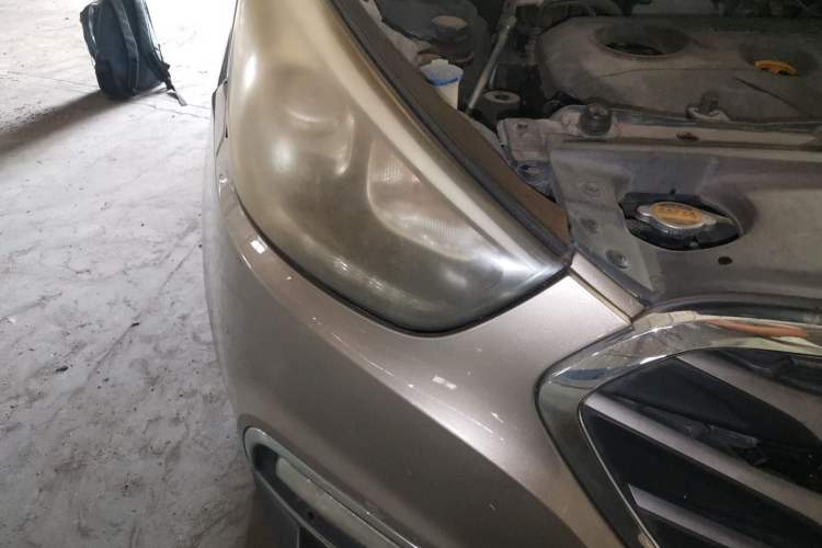 Used Hyundai ix35 2013 2.0L Automatic 2WD Comfort GL China IV Standard Right Front Headlight