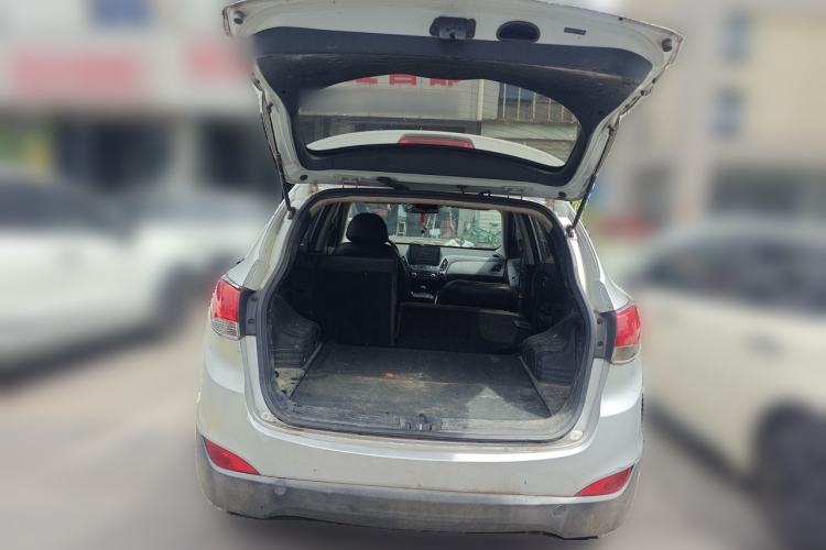 Used Hyundai ix35 2013 2.0L Manual 2WD Comfort GL China IV Standard Trunk