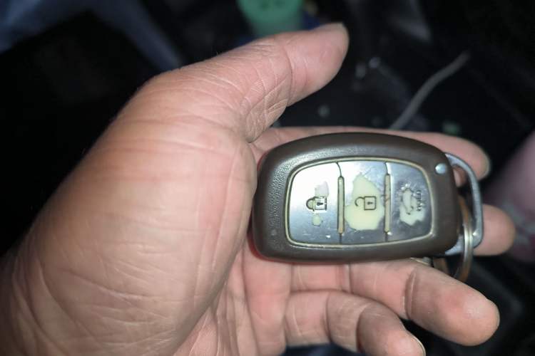 Used Hyundai ix35 2013 2.0L Automatic 4x4 Intelligent GLS China IV Standard Vehicle Key