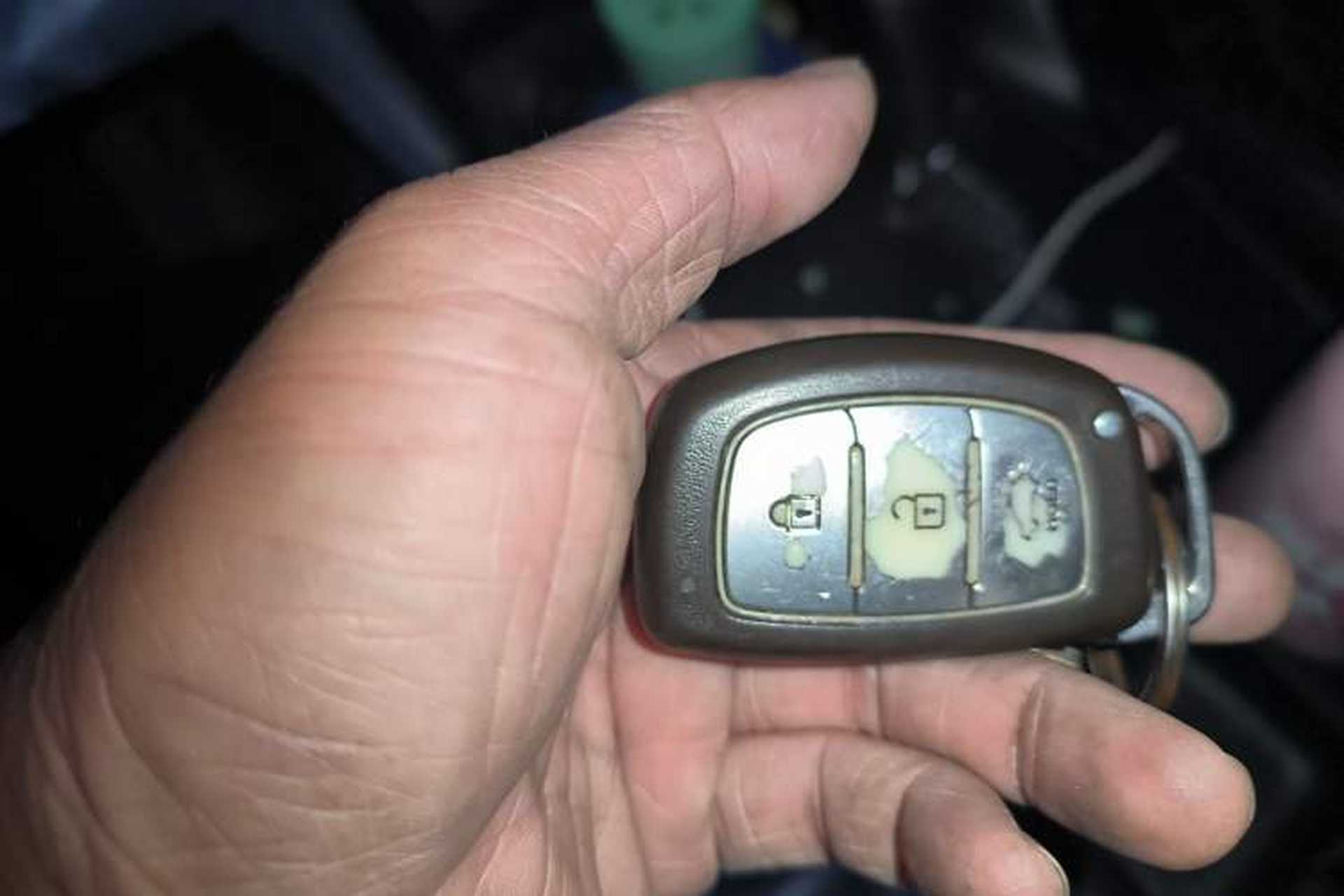 Used Hyundai ix35 2013 2.0L Automatic 4x4 Intelligent GLS China IV Standard Vehicle Key
