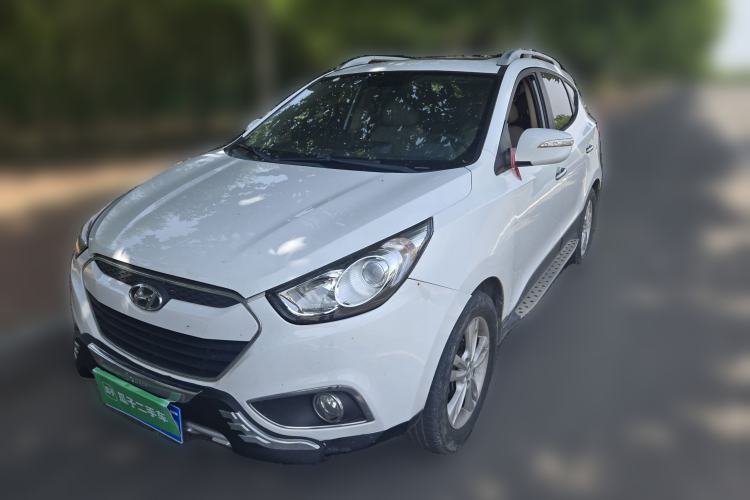 Used Hyundai ix35 2013 2.0L Automatic Two-Wheel Drive Smart GLS China IV Standard Guazi used car, China used car export, Used car for sale, Used Hyundai cars, Cheapest cars for sale