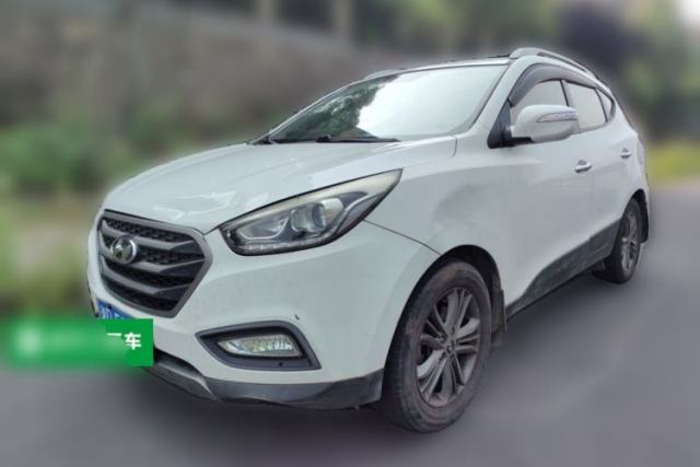 Used Hyundai ix35 2013 2.0L Automatic Two-Wheel Drive Smart GLS China IV Standard