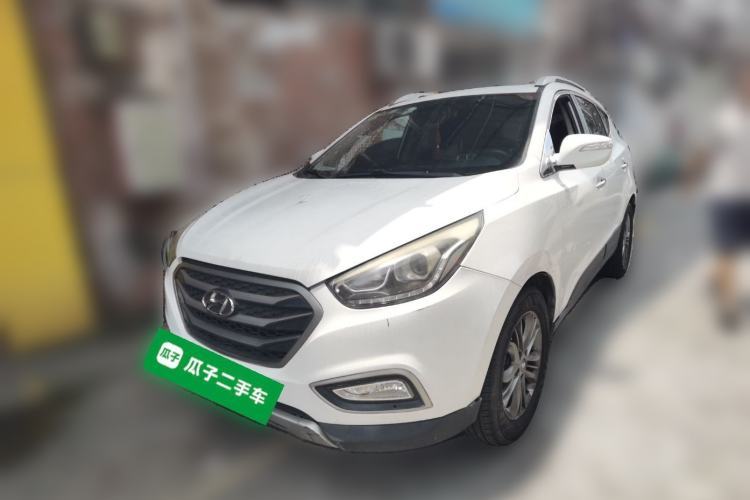 Ojetý Hyundai ix35 2013 2.0L Automatic 2WD Comfort GL China IV Standard Guazi used car, China used car export, Used car for sale, Used cars, Cheapest cars for sale