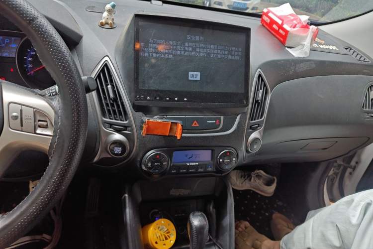 Used Hyundai ix35 2013 2.0L Automatic Two-Wheel Drive Smart GLS China IV Standard Audio And AC Panel