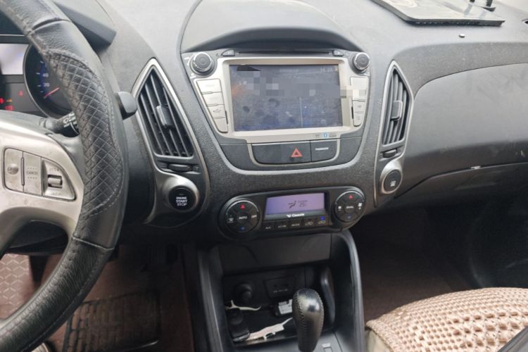 Used Hyundai ix35 2013 2.0L Automatic Two-Wheel Drive Smart GLS China IV Standard Audio And AC Panel