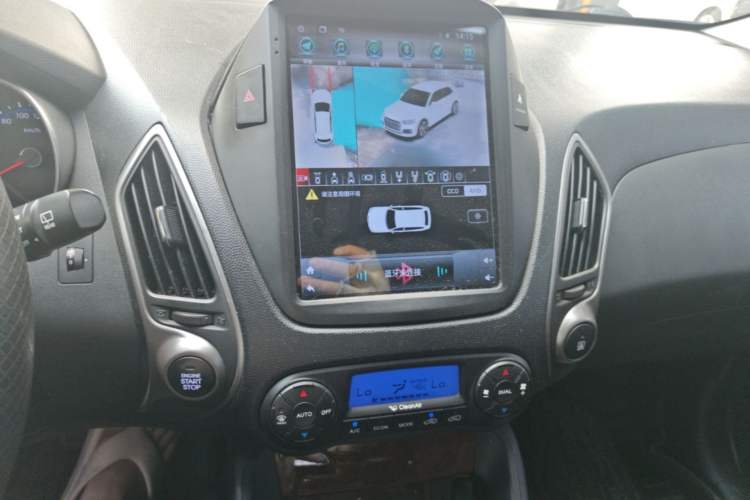 Used Hyundai ix35 2013 2.0L Automatic Two-Wheel Drive Smart GLS China IV Standard Audio And AC Panel