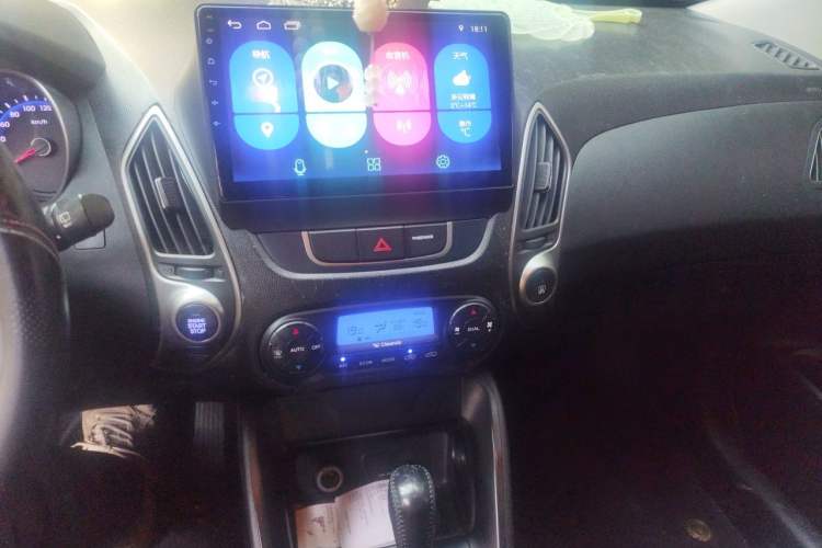 Used Hyundai ix35 2013 2.0L Automatic Two-Wheel Drive Smart GLS China IV Standard Audio And AC Panel