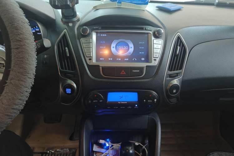 Used Hyundai ix35 2013 2.0L Automatic Two-Wheel Drive Smart GLS China IV Standard Audio And AC Panel