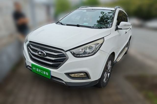 Used Hyundai ix35 2013 2.0L Automatic Two-Wheel Drive Smart GLS China IV Standard