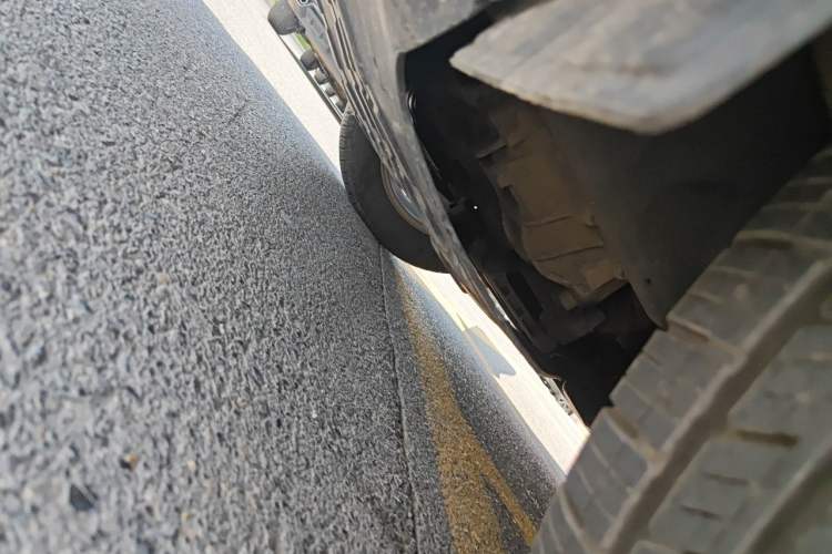 Used Hyundai ix35 2013 2.0L Automatic Two-Wheel Drive Smart GLS China IV Standard Chassis Front Left