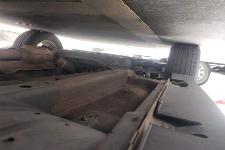 Used Hyundai ix35 2013 2.0L Automatic Two-Wheel Drive Leading GLX China IV Standard Chassis Front Left