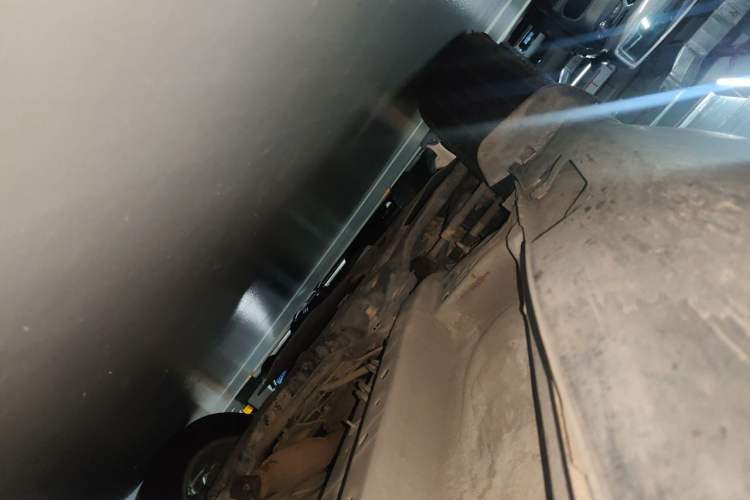 Used Hyundai ix35 2013 2.0L Automatic Two-Wheel Drive Smart GLS China IV Standard Chassis Front Left