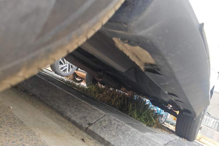 Used Hyundai ix35 2013 2.0L Automatic Two-Wheel Drive Smart GLS China IV Standard Chassis Front Left