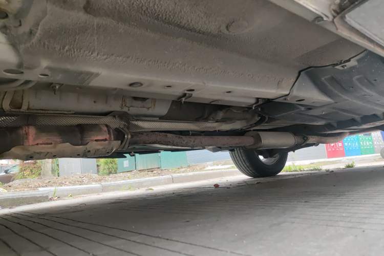 Used Hyundai ix35 2013 2.0L Automatic Two-Wheel Drive Smart GLS China IV Standard Chassis Front Left