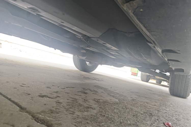Used Hyundai ix35 2013 2.0L Automatic 2WD Comfort GL China IV Standard Chassis Front Left