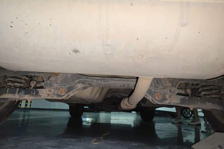 Used Hyundai ix35 2013 2.0L Automatic Two-Wheel Drive Smart GLS China IV Standard Chassis Rear