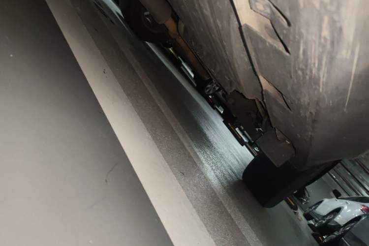 Used Hyundai ix35 2013 2.0L Automatic Two-Wheel Drive Smart GLS China IV Standard Chassis Rear Left