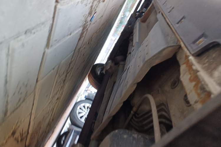 Used Hyundai ix35 2013 2.0L Automatic Two-Wheel Drive Comfort GL China V Standard Chassis Rear Left