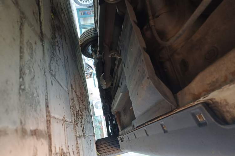 Used Hyundai ix35 2013 2.0L Automatic Two-Wheel Drive Comfort GL China V Standard Chassis Rear Right